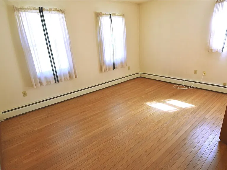 122 E Plainfield Ave — Photo 14