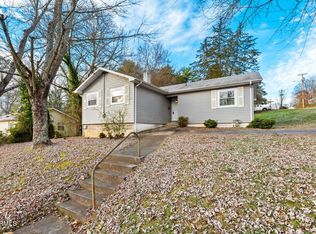 155 Georgia Ave, Oak Ridge, TN 37830