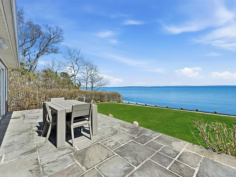 8908 Peconic Bay Blvd — Photo 19