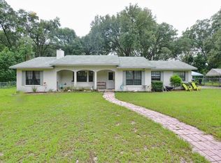 2912 Lake Griffin Rd, Lady Lake, FL 32159