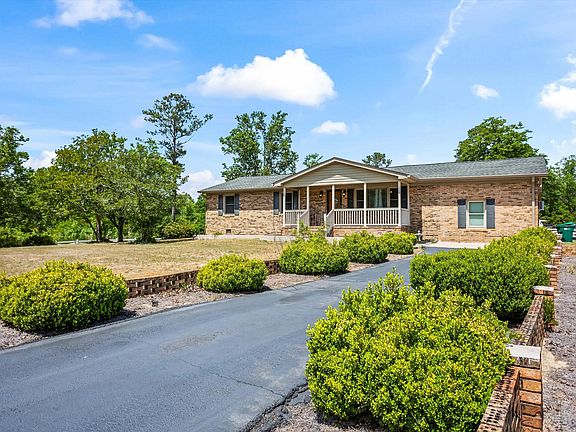 3rd image of 66 Fulmer Rd