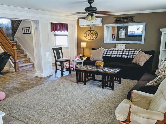 5th image of 1515 Caroline Dr