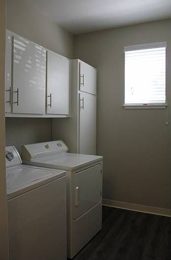 Full Washer & Dryer