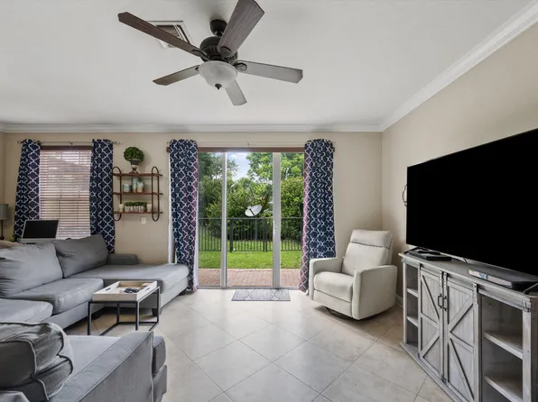 107 Via Aurelia, Royal Palm Beach, FL 33411