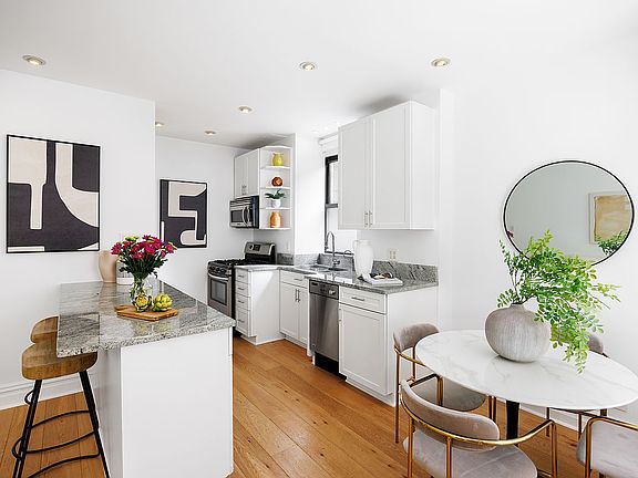 3rd image of 334 W 86th St APT 1E