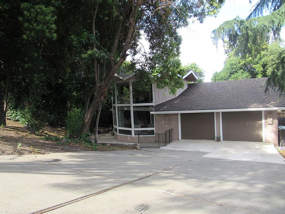 1st image of 3536 Rainier Ave