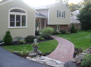 172 Damons Point Rd, Marshfield, MA 02050