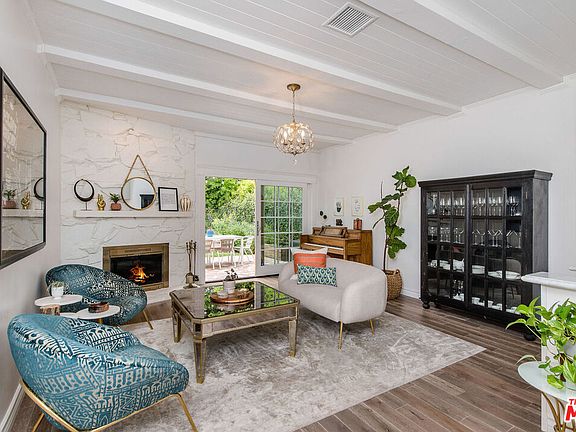 4th image of 4239 Bellaire Ave