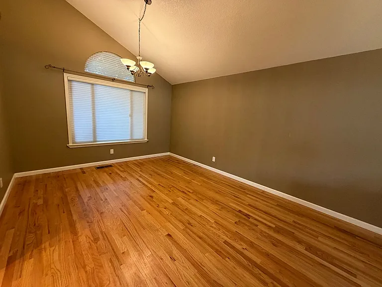 3113 Sweet Clover St — Photo 3