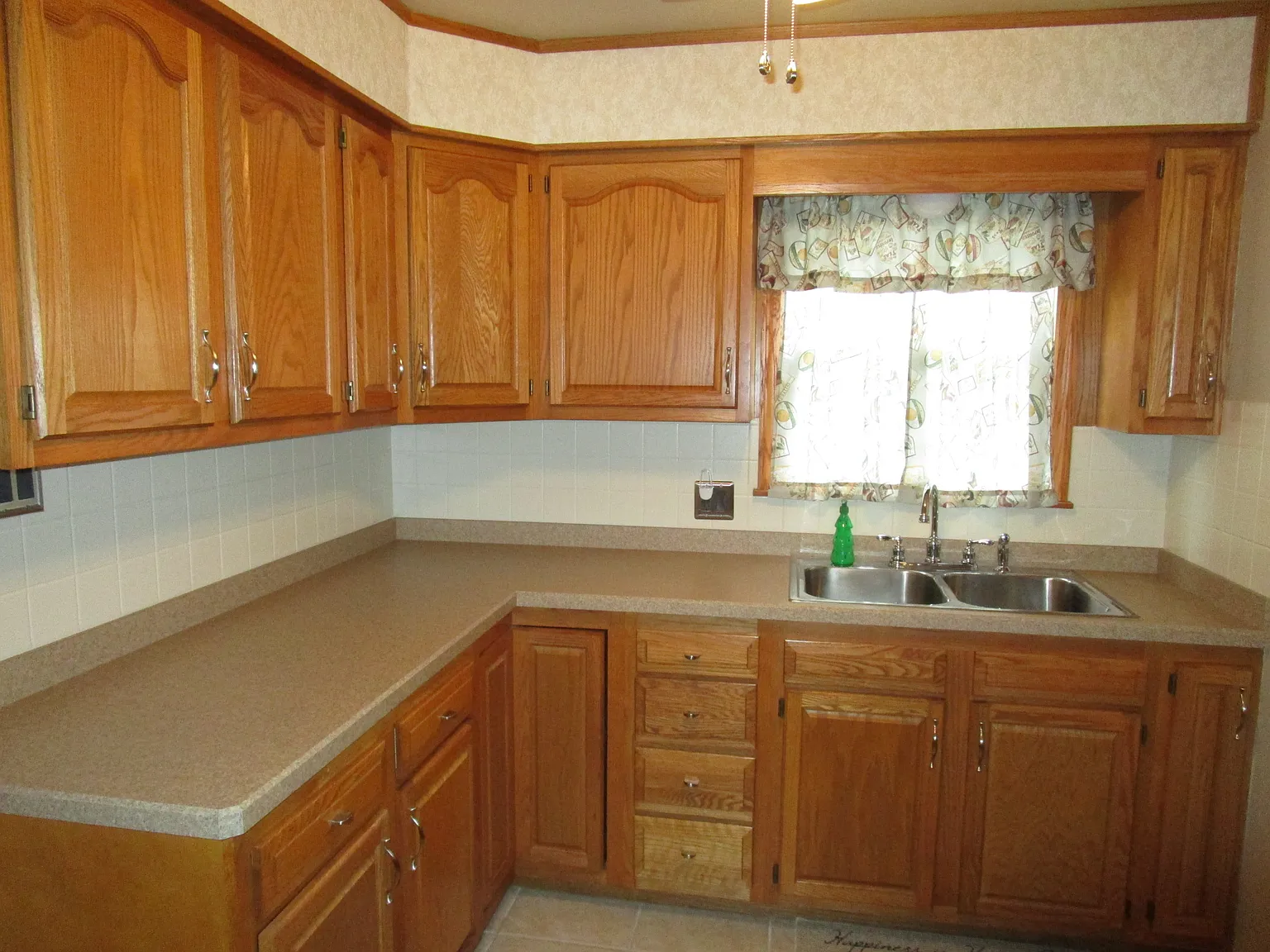 111 Camvet Dr photo 1