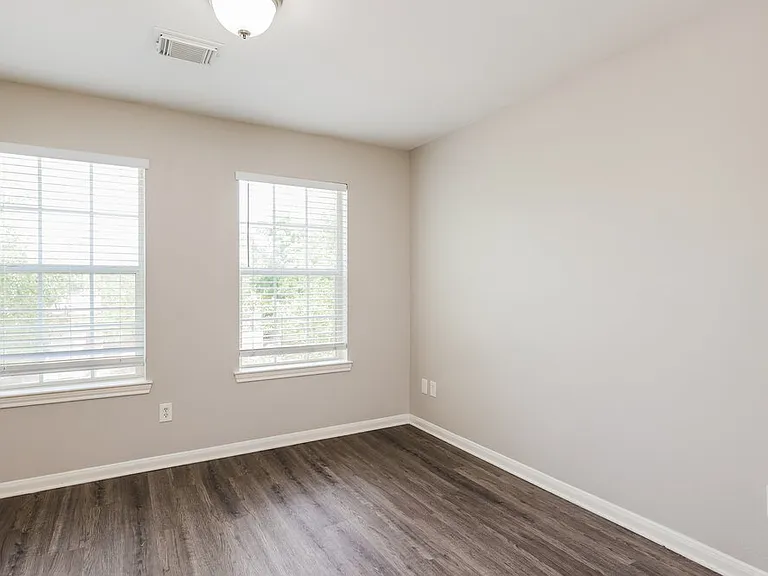 4951 S Cancun Dr — Photo 13