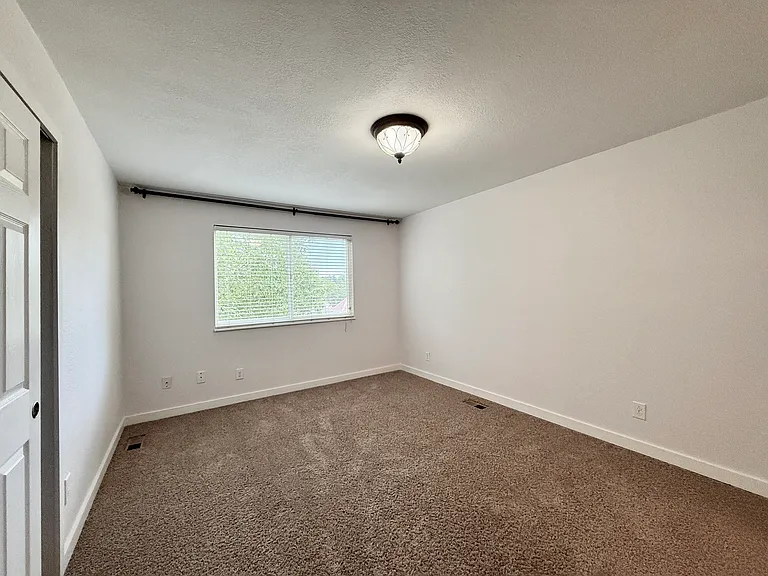 E Rice Pl — Photo 10
