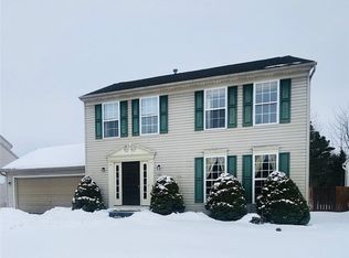 1545 Evergreen Dr, Lake View, NY 14085