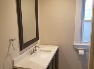 188 N Whittlesey Ave #1, Wallingford, CT 06492