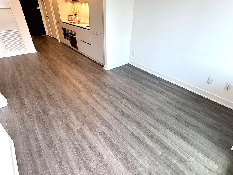 609 Sherbourne St #811 — Photo 17