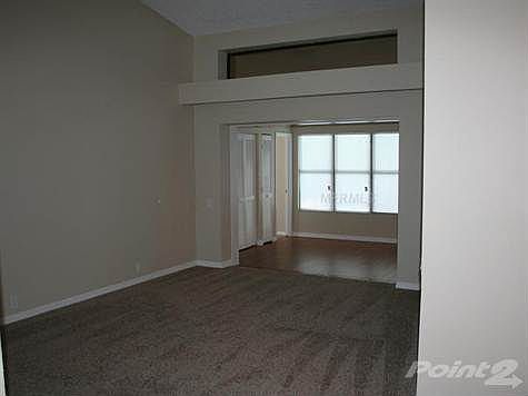 3rd image of 1704 S Golfview Dr