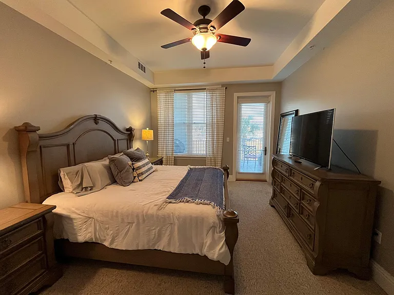 20 Waterfront Dr #123 — Photo 22