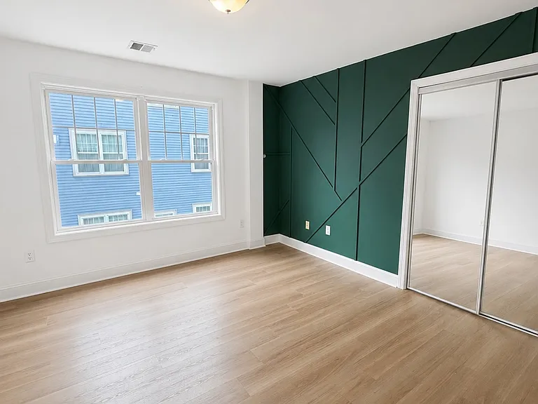 78 Durnell Ave — Photo 8