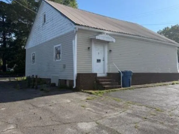 415 E 11th St, Anniston, AL 36201