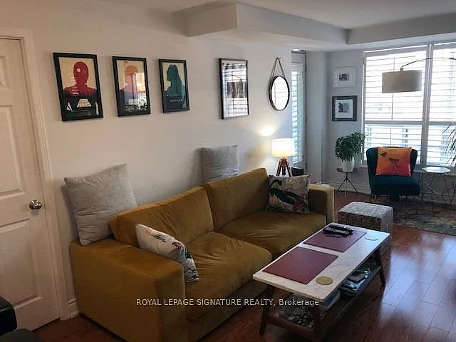 109 Front St E #1039 — Photo 11