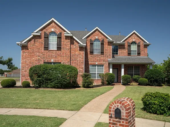 3701 Emerald Park Ct, Corinth, TX 76208