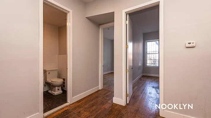Rented by Nooklyn NYC LLC | media 39