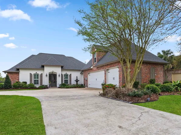 40408 Pelican Point Pkwy, Gonzales, LA 70737