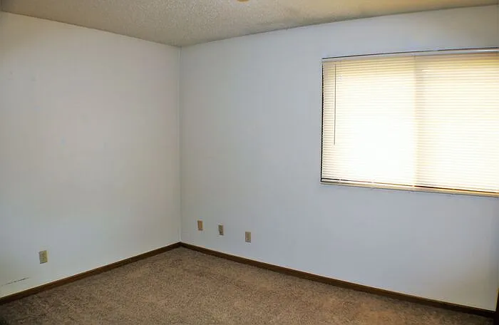 708 Westwinds Dr #2 — Photo 11