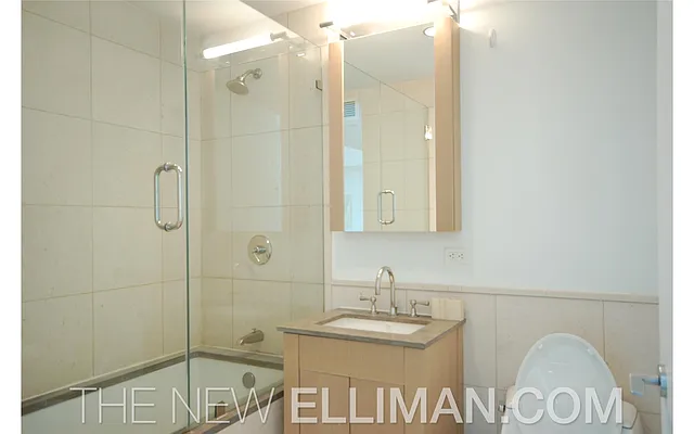 Rented by Douglas Elliman | media 70