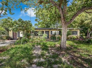 905 Flewelling Ave, Ocoee, FL 34761