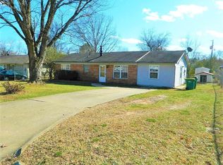 2309 Dogwood Pl, Springdale, AR 72762