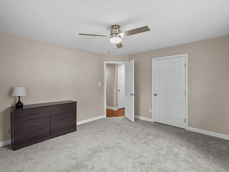 1650 E Duffy St — Photo 19