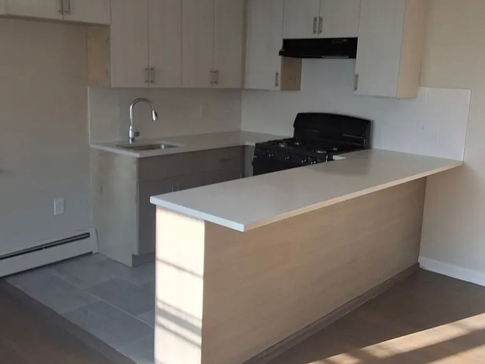 1st image of 123 Elmwood Ave #1