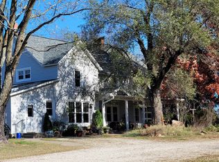 2332 Highway E, Half Way, MO 65663
