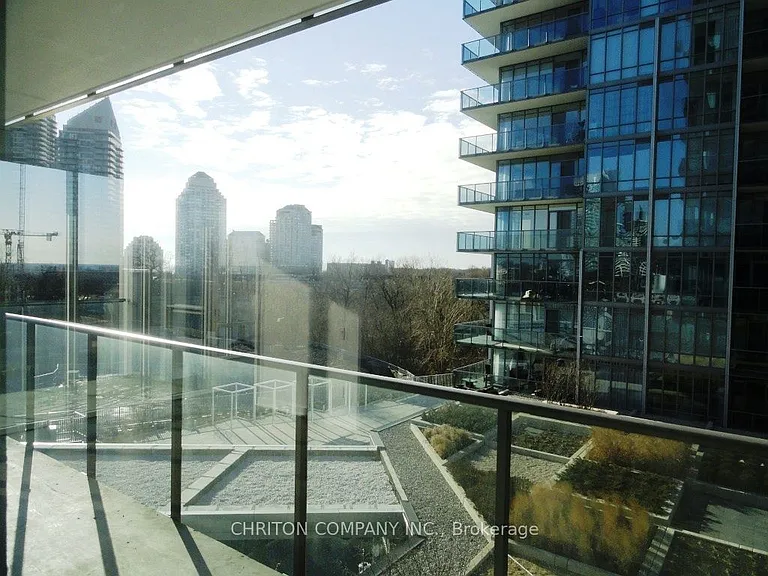 90 Park Lawn Rd #505 — Photo 12