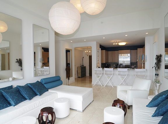 4th image of 450 E Waterside Dr #3404