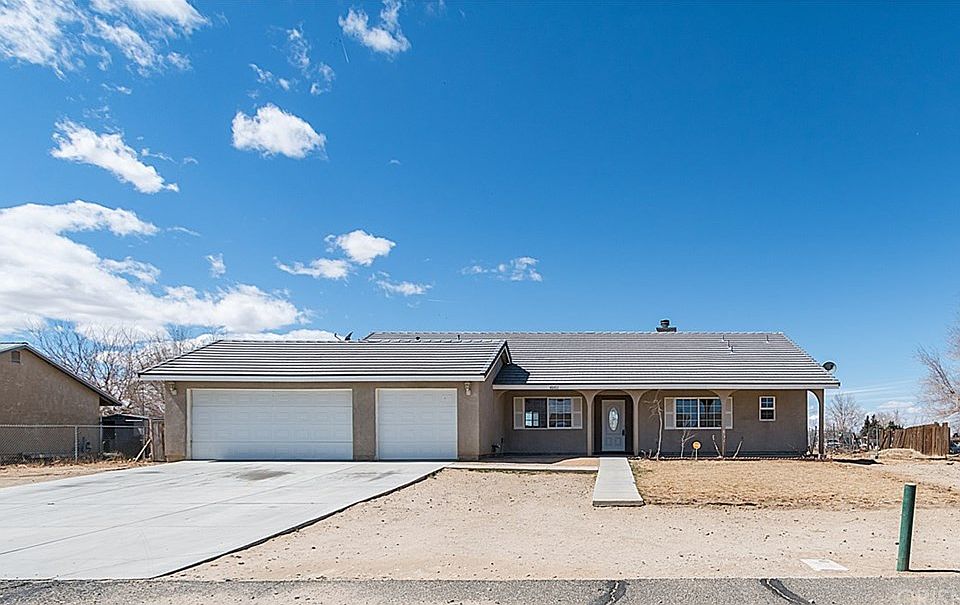 1st image of 40611 179th St E
