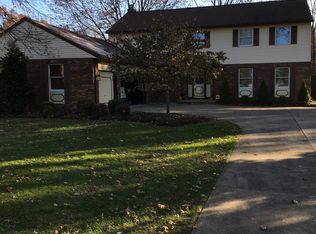 2175 Bradley Rd, Westlake, OH 44145