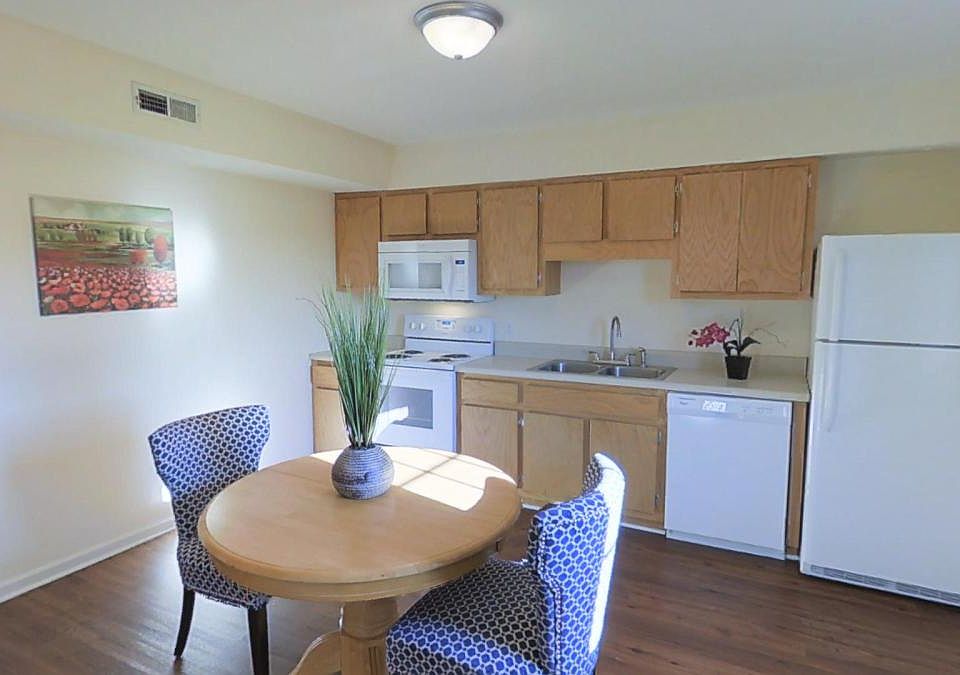 1st image of 28 Brittany Ln APT 108