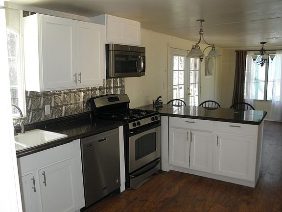 3rd image of 9147 W Cedar Dr