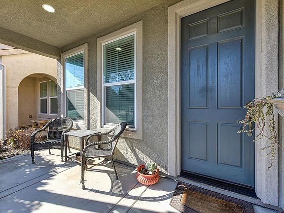 3rd image of 3097 Village Center Dr