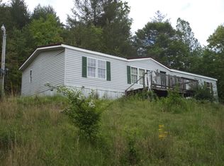 566 Phillips Cemetery Rd, Helenwood, TN 37755