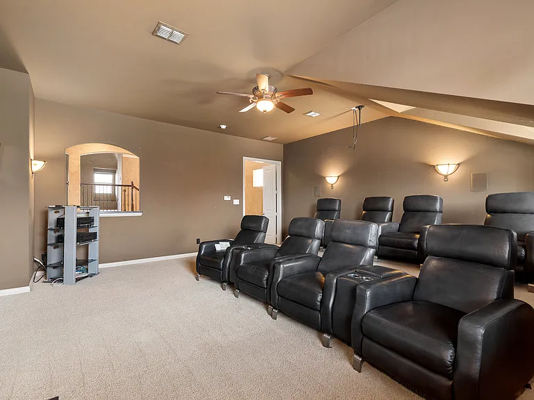 7005 Kenswick Dr — Photo 18