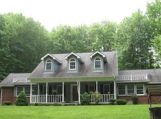 200 Seldom Seen Ln, Slippery Rock, PA 16057