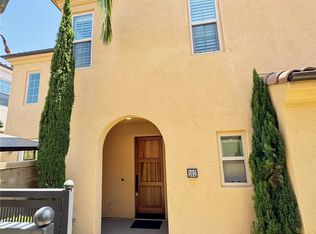 102 Holly Spgs, Irvine, CA 92618
