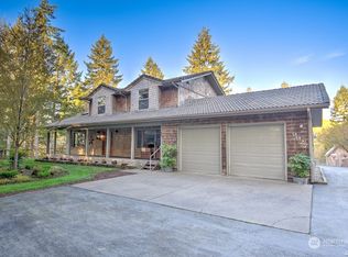 9927 Jayhawk Ln SW, Olympia, WA 98512