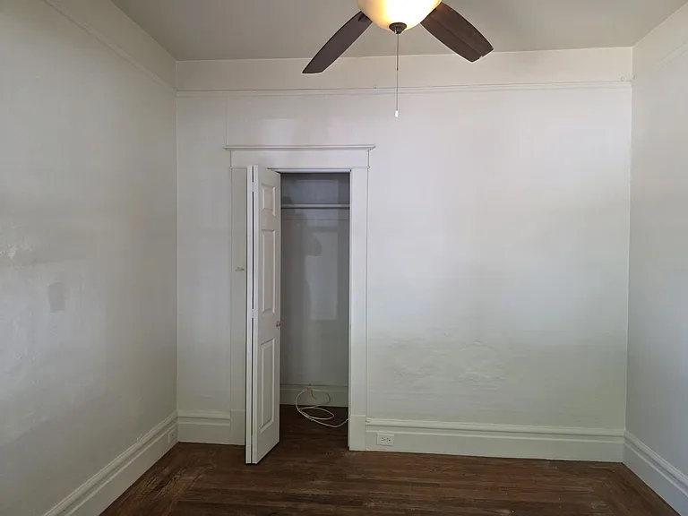 111 Junior St — Photo 5