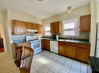 42 Bromfield Rd #A2, Somerville, MA 02144