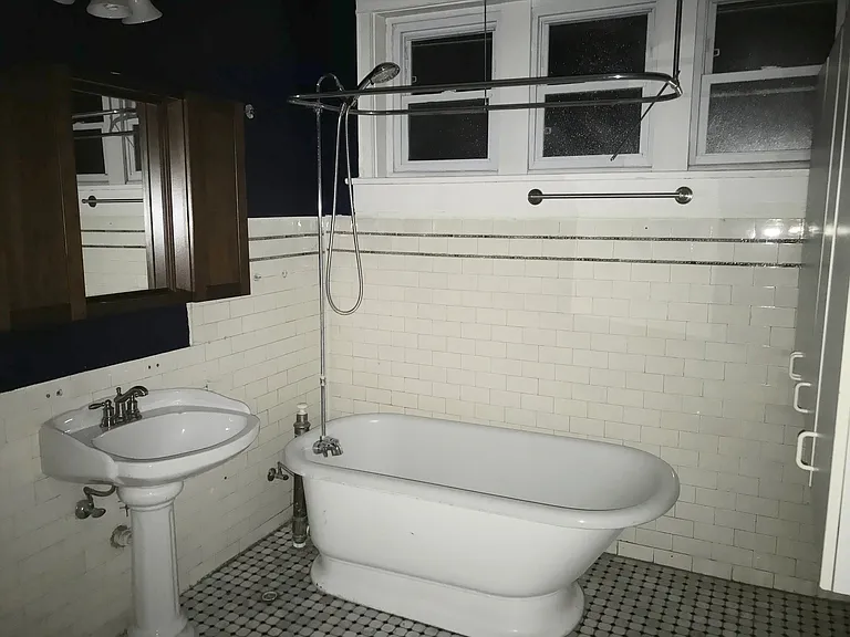 4837 N Kenmore Ave — Photo 12