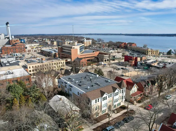 115 S Franklin St APT 302, Madison, WI 53703